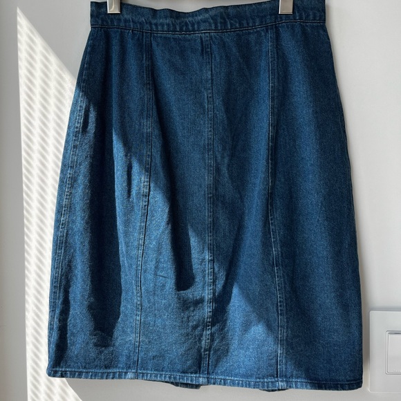 NWOT BB Dakota Button Down Midi Skirt | Knee Length 100% Cotton Denim Skirt - Picture 6 of 6